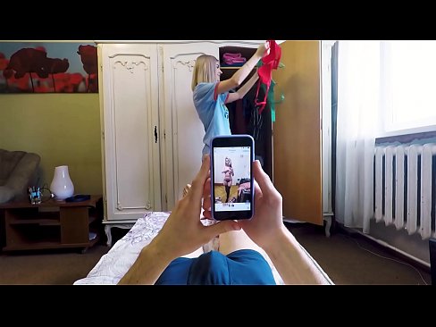 ❤️ 继妹在妈妈回家前让弟弟射精 ❤❌ Porno vk ❌️