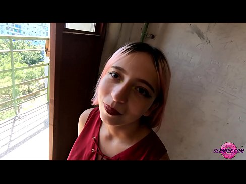 ❤️ 学生Sensual在内陆地区吸食陌生人--在他脸上射精 ❤❌ Porno vk ❌️